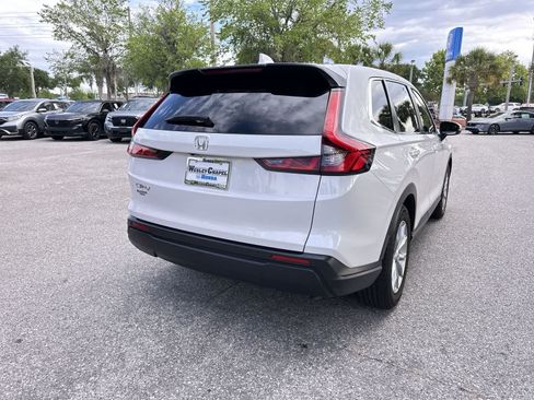 Used 2024 Honda CR-V EX image 6