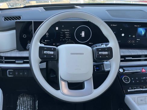 Used 2024 Hyundai Santa Fe Calligraphy image 7