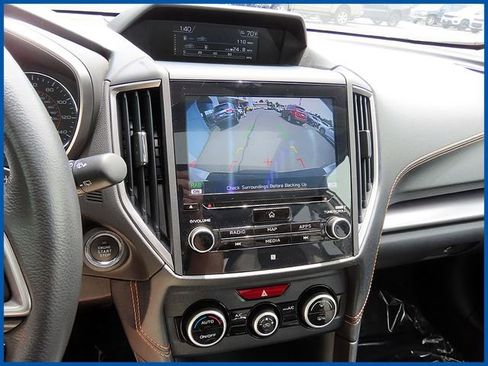 Used 2022 Subaru Crosstrek 2.5i Limited w/ Moonroof Package 2 AWD/4WD image 21