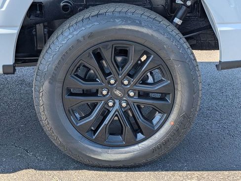 New 2026 Ford F150 Lariat w/ Equipment Group 502A High image 14