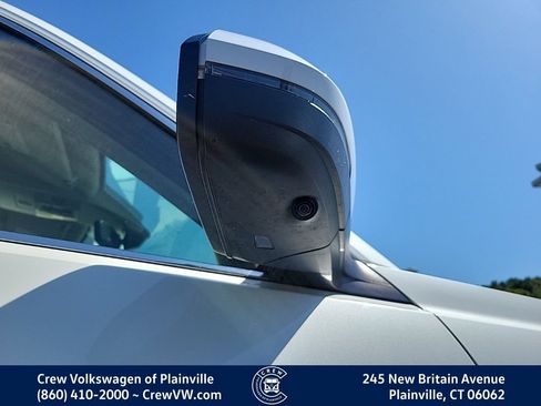 Certified 2022 Volkswagen Atlas SEL Premium AWD/4WD image 45