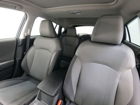 Used 2024 Subaru Crosstrek 2.0i Premium image 15