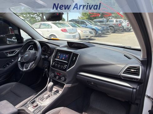 Used 2020 Subaru Forester Premium AWD/4WD image 3