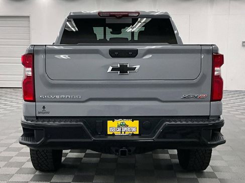 Used 2025 Chevrolet Silverado 1500 ZR2 w/ Technology Package AWD/4WD image 5