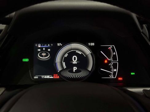 Used 2025 Lexus ES 300h image 14