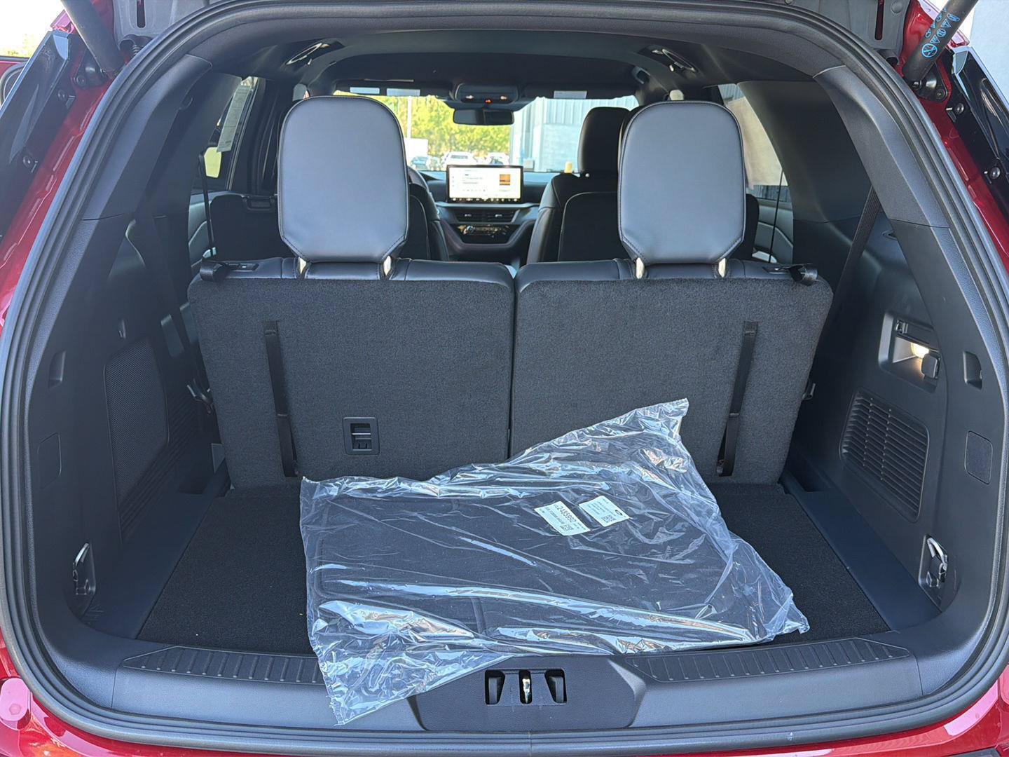 New 2027 Ford Explorer ST-Line w/ Premium Package RWD image 58