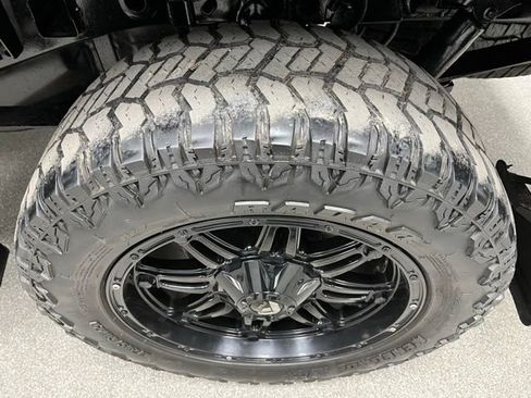 Used 2021 Ford F150 Lariat w/ Equipment Group 502A High AWD/4WD image 16