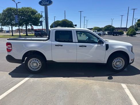 Used 2025 Ford Maverick XL FWD image 5