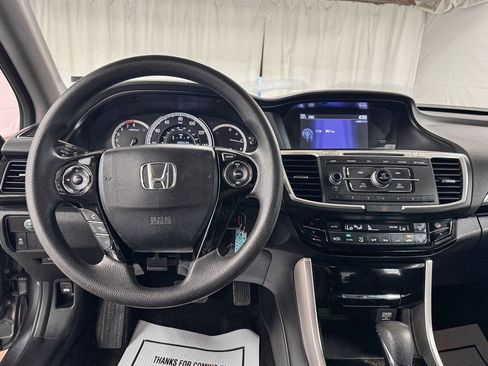 Used 2017 Honda Accord LX image 13