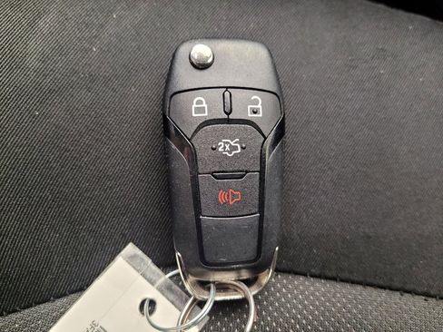 Used 2014 Ford Fusion SE image 32