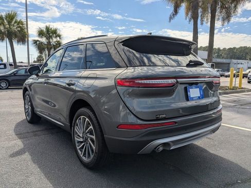 New 2025 Lincoln Corsair Reserve w/ Equipment Group 202A image 6