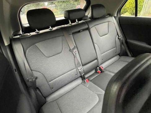 Used 2023 Kia Niro Wave w/ Wave Preserve Package FWD image 10