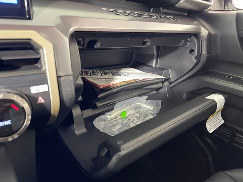 New 2026 Toyota Tacoma TRD Off-Road image 25