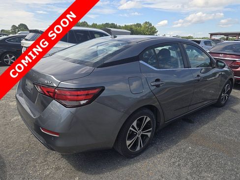 Used 2021 Nissan Sentra SV FWD image 4