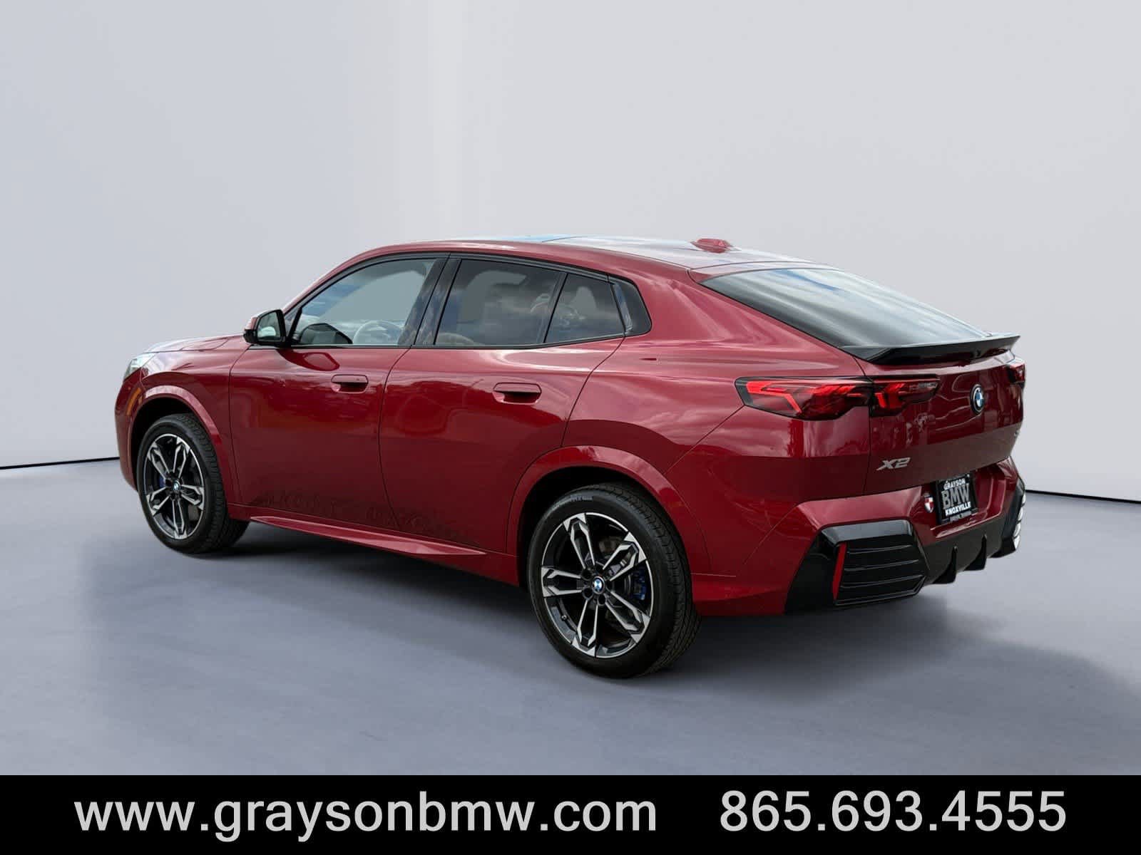 Used 2025 BMW X2 xDrive28i w/ Premium Package AWD/4WD image 5