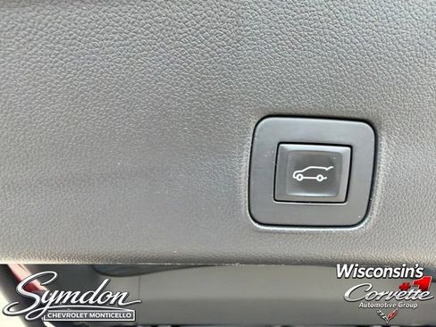 Used 2024 Chevrolet TrailBlazer RS w/ Convenience Package AWD/4WD image 21