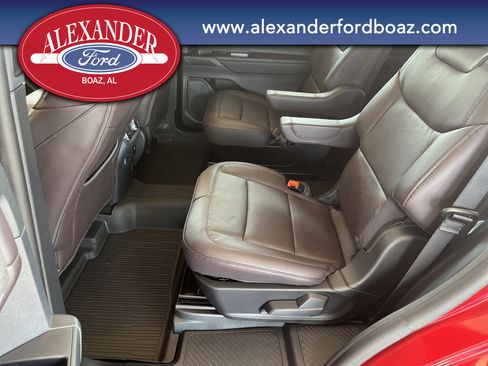 New 2026 Ford Explorer Platinum RWD image 13