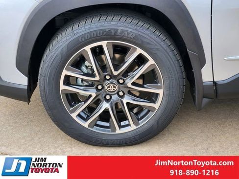 New 2026 Toyota Corolla Cross XLE image 10