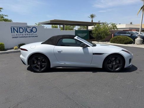 Used 2018 Jaguar F-TYPE 400 Sport RWD image 4