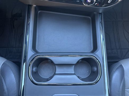 Certified 2024 Chevrolet Silverado 2500 ZR2 w/ Technology Package image 7