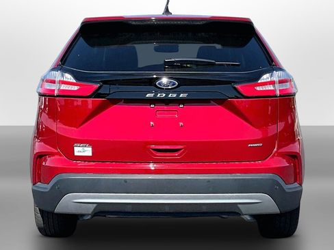 Used 2024 Ford Edge SEL w/ Convenience Package AWD/4WD image 4