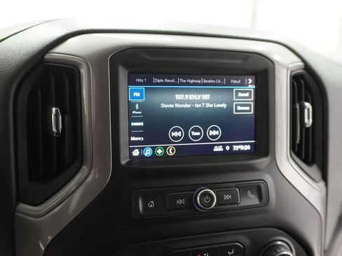 Used 2022 Chevrolet Silverado 1500 Custom RWD image 21