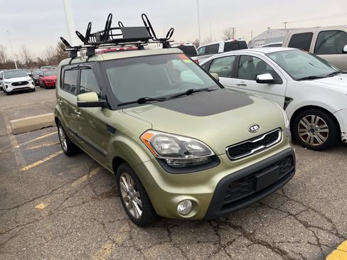 Used 2012 Kia Soul + w/ Audio Pkg image 20