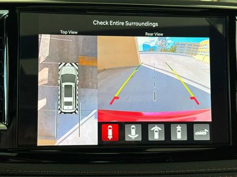 New 2026 Chrysler Pacifica Pinnacle image 19