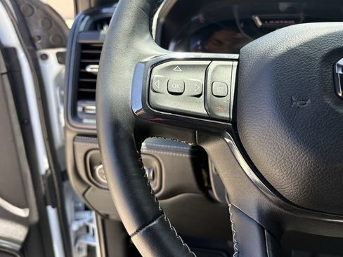 Used 2024 RAM 2500 Limited AWD/4WD image 17