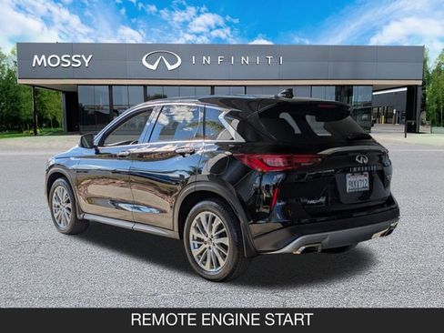 Certified 2025 INFINITI QX50 Pure image 7