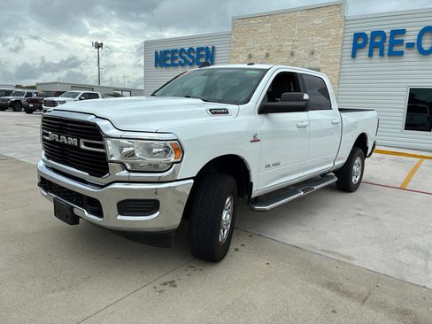 Used 2021 RAM 2500 Big Horn AWD/4WD image 7