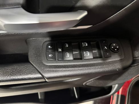 Used 2022 RAM 1500 Big Horn AWD/4WD image 17