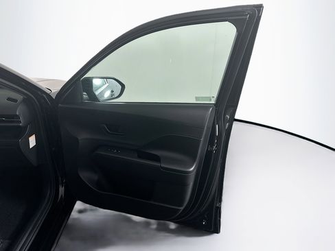 Used 2024 Hyundai Kona SEL FWD image 32