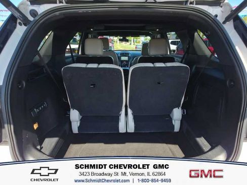 Used 2018 Ford Explorer Limited w/ Equipment Group 301A AWD/4WD image 9
