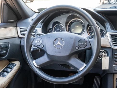 Used 2011 Mercedes-Benz E 350 4MATIC Sedan image 24