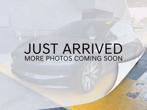Used 2025 Tesla Model 3 Long Range RWD image 1