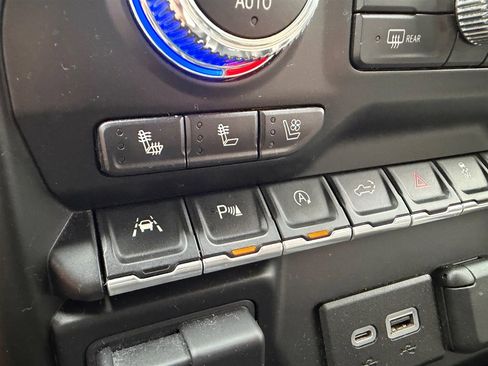 Used 2019 GMC Sierra 1500 SLT w/ SLT Premium Plus Package image 29