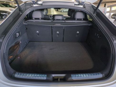 Used 2024 Mercedes-Benz GLC 300 4MATIC image 7