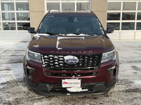 Used 2018 Ford Explorer Sport w/ Equipment Group 401A AWD/4WD image 2