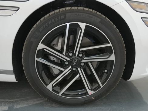 Used 2025 Genesis G80 2.5T Advanced image 20