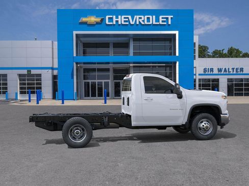 New 2025 Chevrolet Silverado 3500 W/T w/ WT Convenience Package image 5