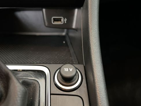 Used 2019 Volkswagen Jetta R-Line image 29