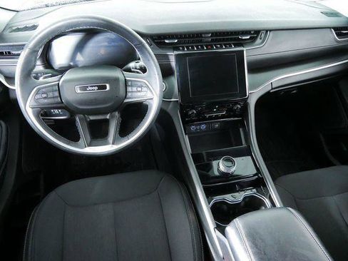 Certified 2023 Jeep Grand Cherokee L Laredo w/ Luxury Tech Group I AWD/4WD image 3