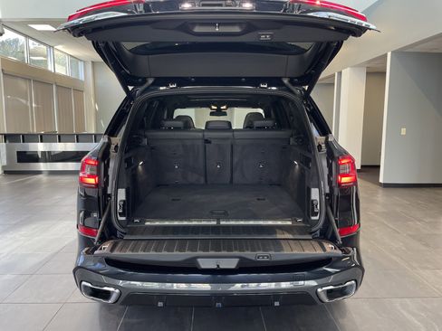 Used 2022 BMW X5 xDrive45e w/ M Sport Package image 36