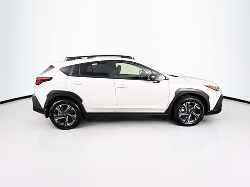 Used 2025 Subaru Crosstrek 2.0i Premium AWD/4WD image 8