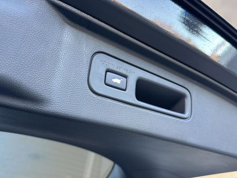 New 2025 Honda Pilot EX-L image 30