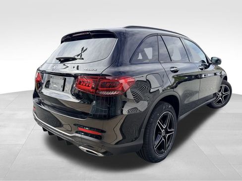 Used 2022 Mercedes-Benz GLC 300 4MATIC image 7