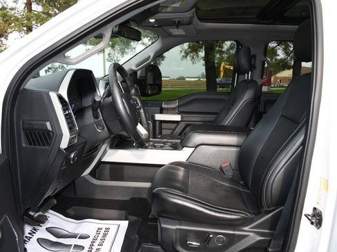Used 2019 Ford F250 Lariat w/ Lariat Ultimate Package AWD/4WD image 10