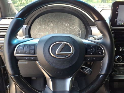 Certified 2023 Lexus GX 460 Premium w/ Premium Package AWD/4WD image 21