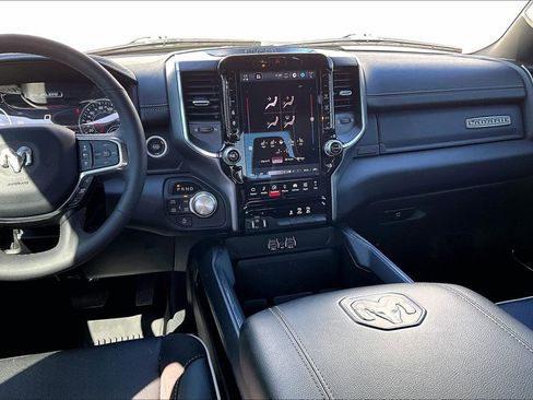 Used 2025 RAM 1500 Laramie w/ Laramie Southwest Edition AWD/4WD image 7